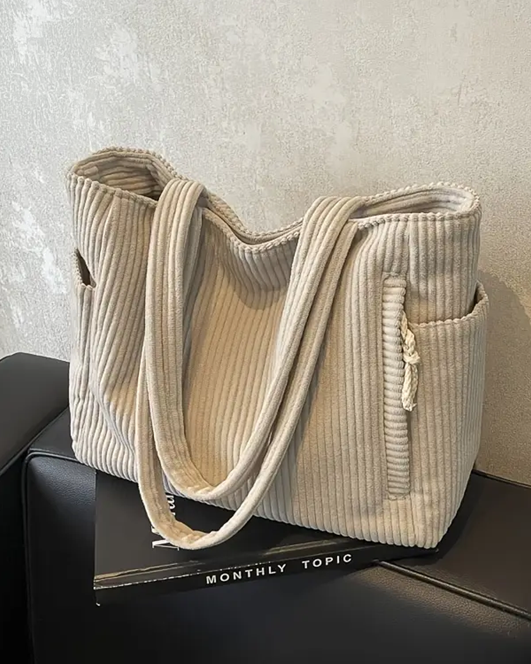 Tilda – Bolsa de Mano Acanalada con Detalle de Cuerda